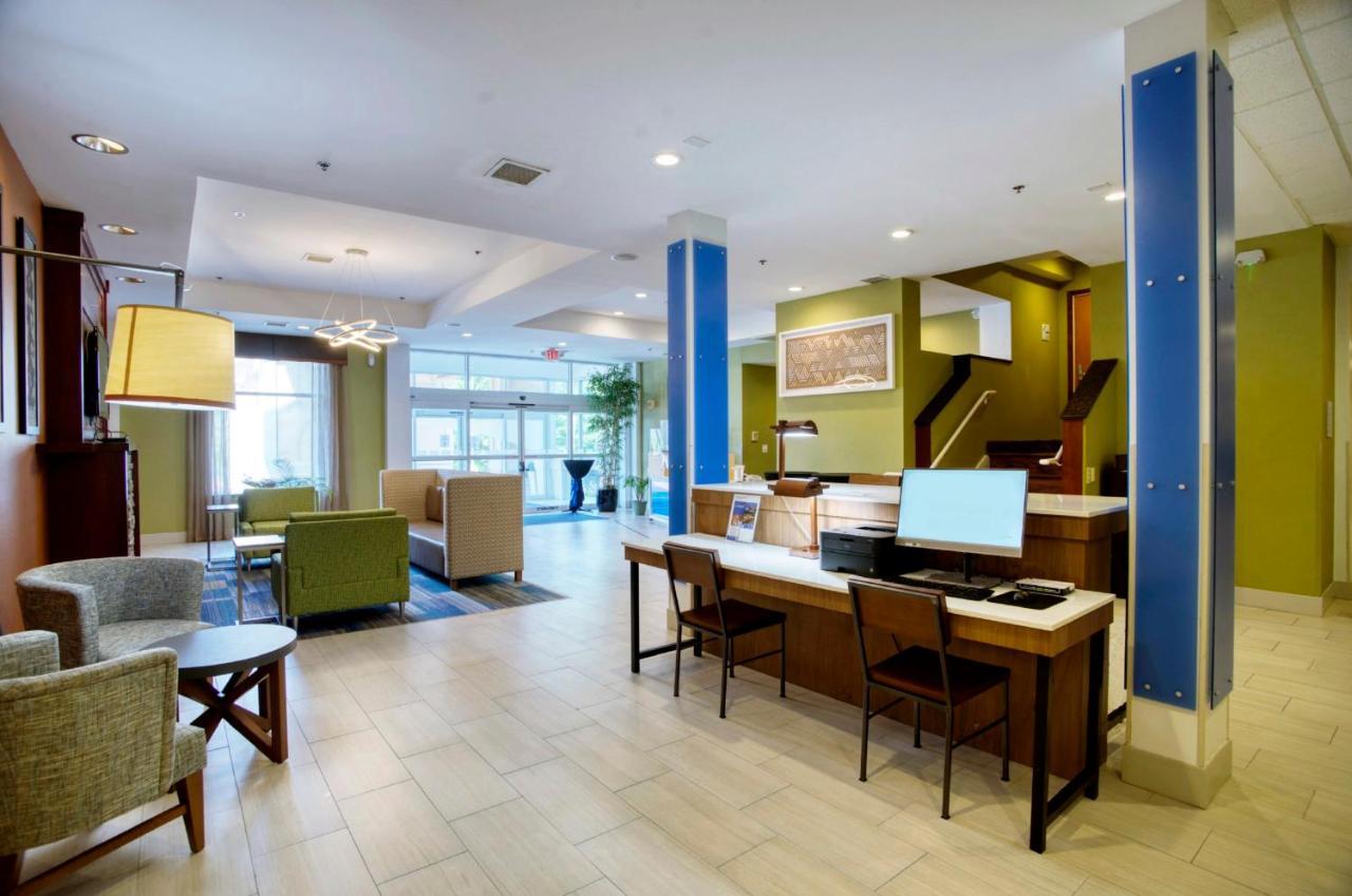 Holiday Inn Express La Plata By Ihg מראה חיצוני תמונה