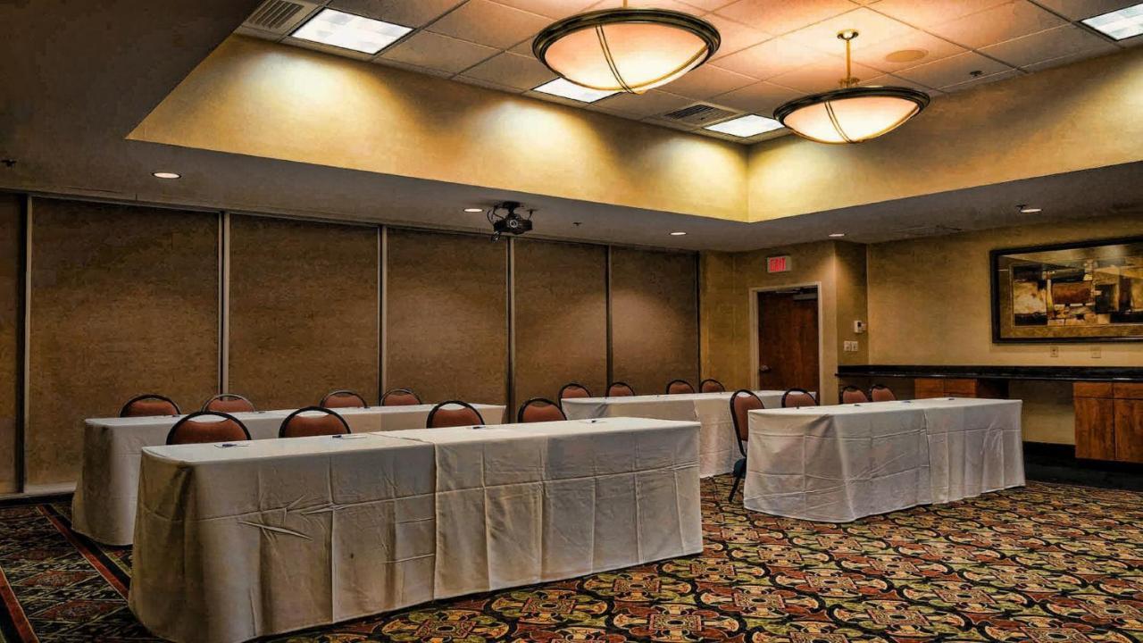 Holiday Inn Express La Plata By Ihg מראה חיצוני תמונה
